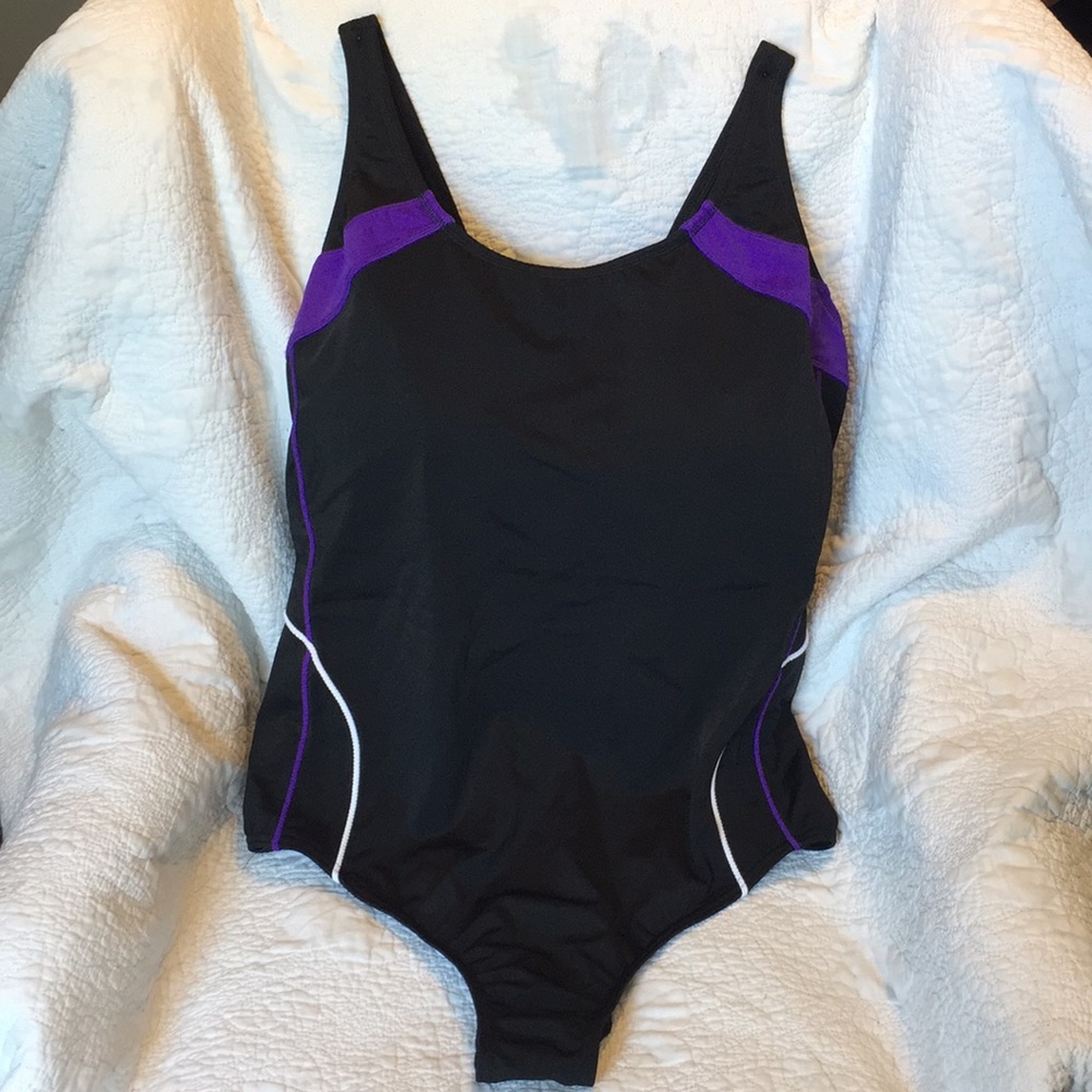 Women’s Plus Size swim Suit